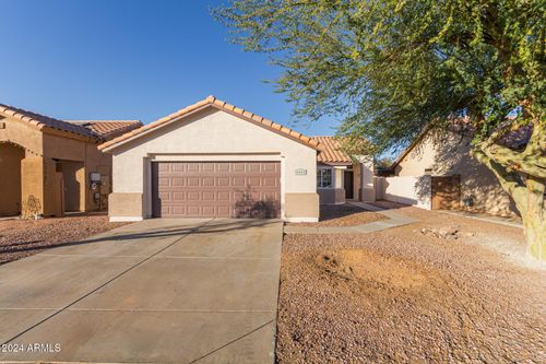 8402 W Monte Vista Road, Phoenix, AZ, 85037 | Card Image