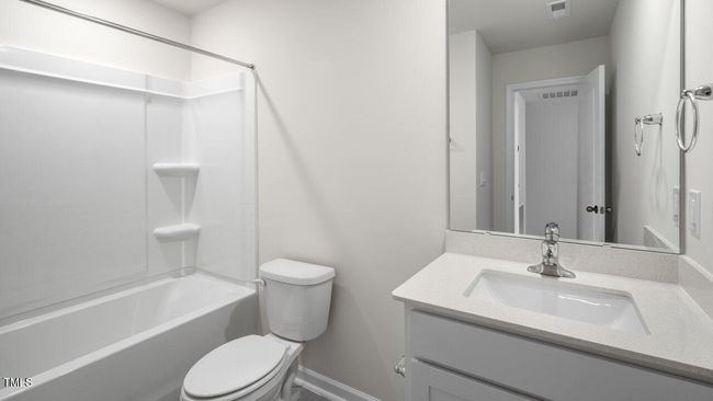 Bathroom | Image 21