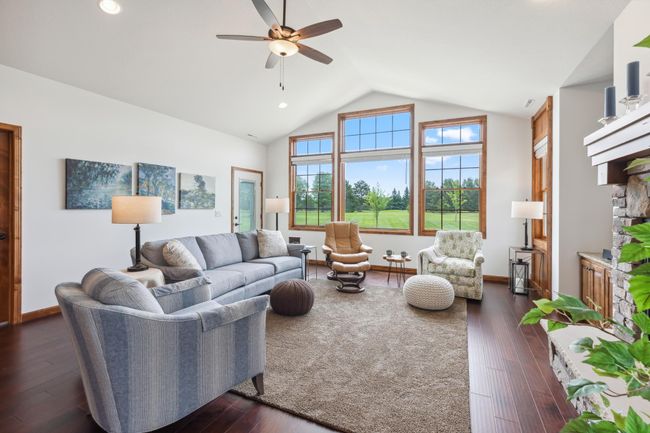 7466 Fairway Ln, Townhouse with 3 bedrooms, 2 bathrooms and null parking in Breezy Point MN | Image 9
