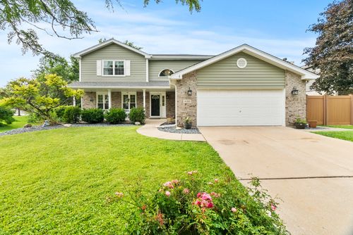11130 Granite Dr, Mokena, IL, 60448-1073 | Card Image