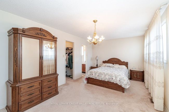 10 Polygon Crt, House other with 4 bedrooms, 3 bathrooms and 4 parking in Brampton ON | Image 20
