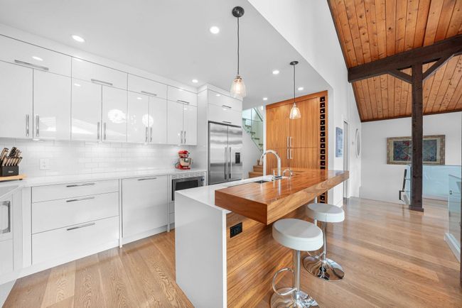 1128 Ioco Rd, House other with 4 bedrooms, 3 bathrooms and 5 parking in Port Moody BC | Image 10
