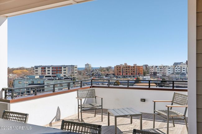 202 - 258 Morris Ave, Condo with 2 bedrooms, 2 bathrooms and null parking in Long Branch NJ | Image 20