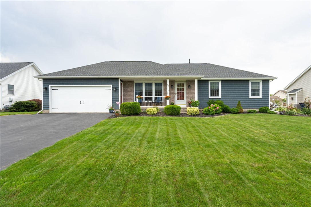 Blue Birch Dr, Rochester, NY 14612