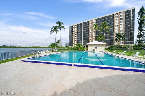 apt-301-17 Bluebill Ave, NAPLES, FL, 34108-1762 | Card Image