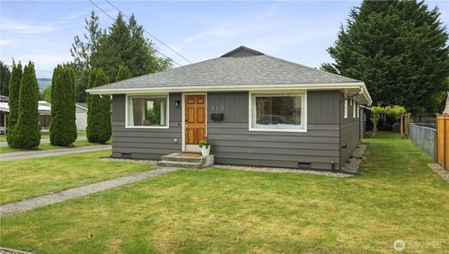 310 Powell Street, Monroe, WA, 98272 | Card Image