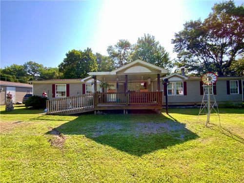 100 Fobes Dr, Clinton, PA, 15026-9691 | Card Image