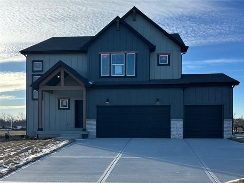 18257 W 166th St, Olathe, KS, 66062 | Card Image