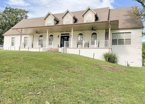 1541 Briarwood Dr, Marshfield, MO, 65706-2409 | Card Image