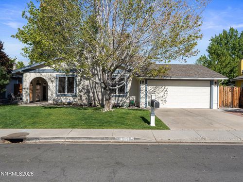 3881 Amador Way, Reno, NV, 89502-5901 | Card Image