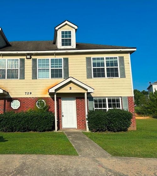 729 Wheel House Unit B, Monroe, GA, 30655 | Card Image