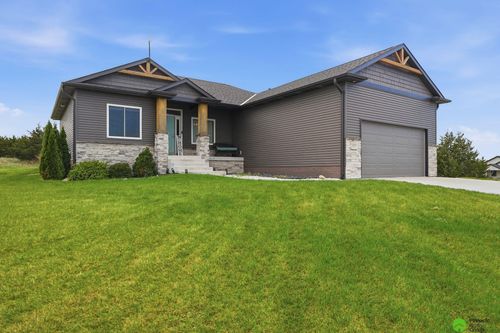 2320 Myhill Ln, Crete, NE, 68333-3341 | Card Image