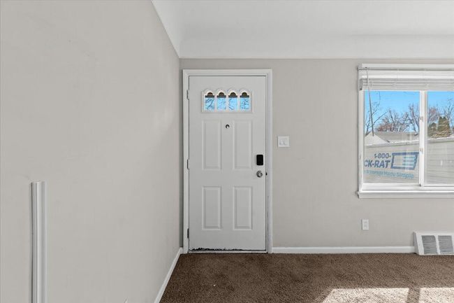 05-3813 Prairie Ave | Image 5