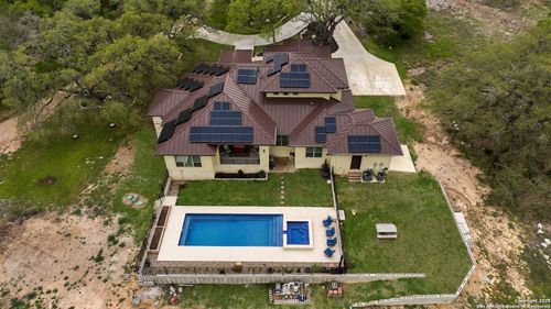 5664 Dry Comal Dr, New Braunfels, TX, 78132-2937 | Card Image