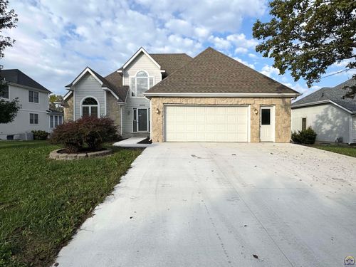 4313 Sw Stone Ave, Topeka, KS, 66610-2304 | Card Image