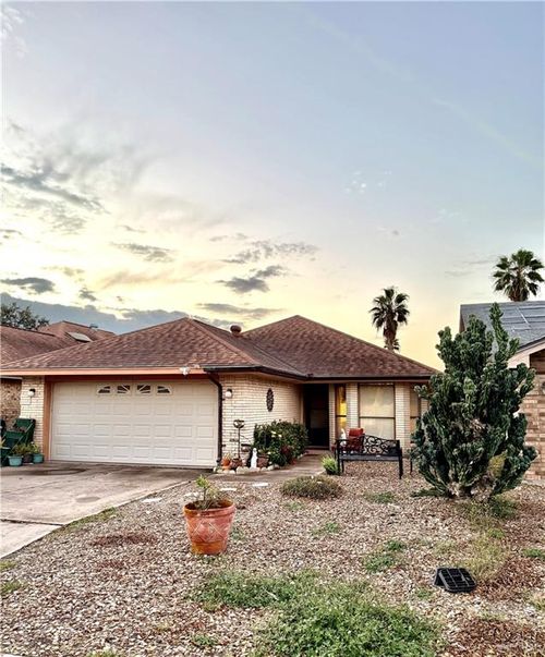 2608 Ashley Dr, Pharr, TX, 78577-6942 | Card Image