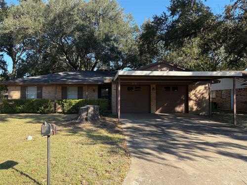 2126 Ripple Creek Dr, Rosenberg, TX, 77471-5427 | Card Image