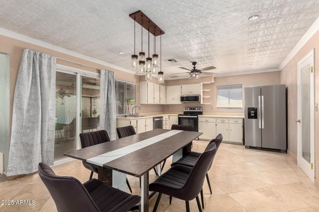 9714 N 55 Th Dr, House other with 3 bedrooms, 2 bathrooms and null parking in Glendale AZ | Image 9