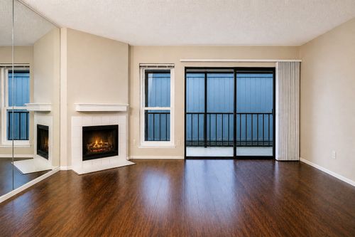 332-11480 Audelia Rd, Dallas, TX, 75243-7318 | Card Image