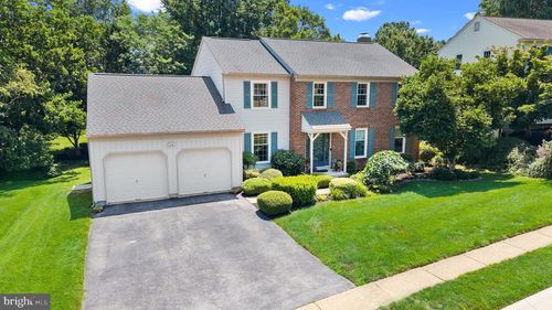 8 Winding Hill Dr, HOCKESSIN, DE, 19707-2014 | Card Image
