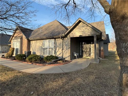 ste-2602-15193 S Greenwood St, Olathe, KS, 66062-7115 | Card Image