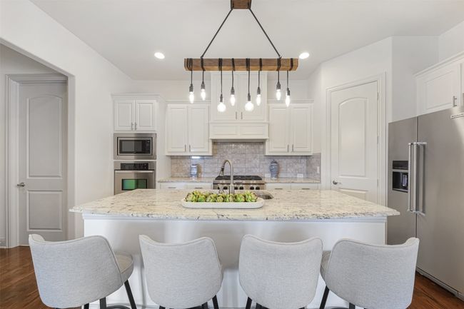 2600 Grail Maiden Ct, Townhouse with 4 bedrooms, 4 bathrooms and null parking in Lewisville TX | Image 5