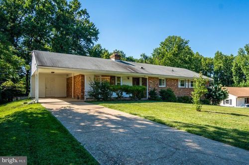 3710 Woodburn Rd, ANNANDALE, VA, 22003-2254 | Card Image