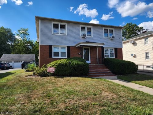 2nd-30 Gould St, Verona, NJ, 07044-1928 | Card Image