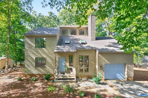 38 Dogleg Rd, PALMYRA, VA, 22963-2311 | Card Image