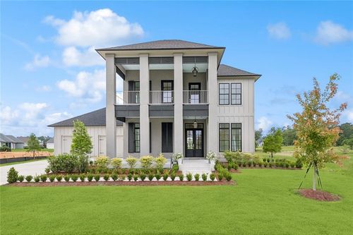 809 Chretien Point Ave, Covington, LA, 70433-8170 | Card Image
