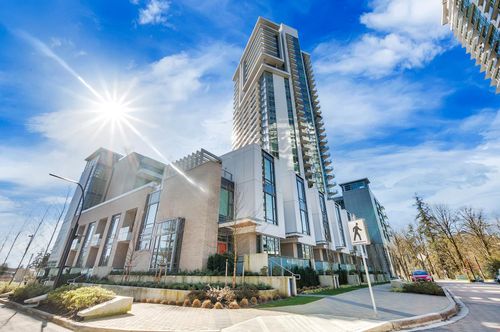 {{alt}} | Card Image