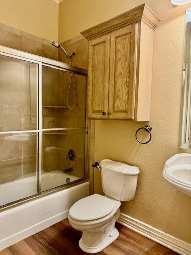 APT-203 - 107 Mockingbird Ln, Condo with 3 bedrooms, 2 bathrooms and 2 parking in Midland TX | Image 13
