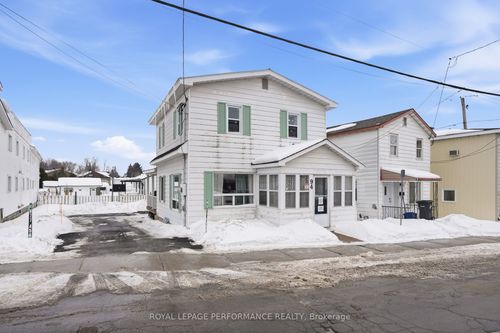 94 Regent St, Hawkesbury, ON, K6A1E8 | Card Image