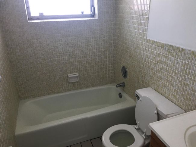 APT-7 - 50 Se 3 Rd Ave, Condo with 0 bedrooms, 1 bathrooms and null parking in Dania Beach FL | Image 10