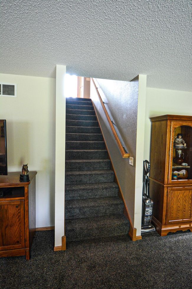 3350 Kosec Dr, House other with 3 bedrooms, 3 bathrooms and null parking in Red Wing MN | Image 58