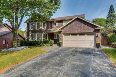 12 Somerset Cres, House other with 4 bedrooms, 4 bathrooms and 6 parking in London ON | Image 1