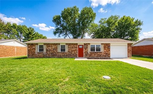 417 Elmwood Drive, Eaton, OH, 45320 | Card Image