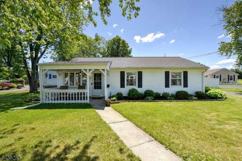 14 Adamsville Rd, Bridgewater, NJ, 08807-3162 | Card Image