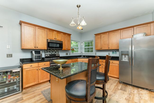 7218 Cascading Pines Dr, House other with 3 bedrooms, 4 bathrooms and null parking in Tega Cay SC | Image 6