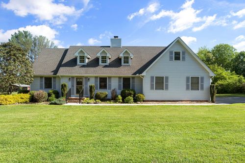 121 Twin Marys Dr, Tullahoma, TN, 37388-6178 | Card Image