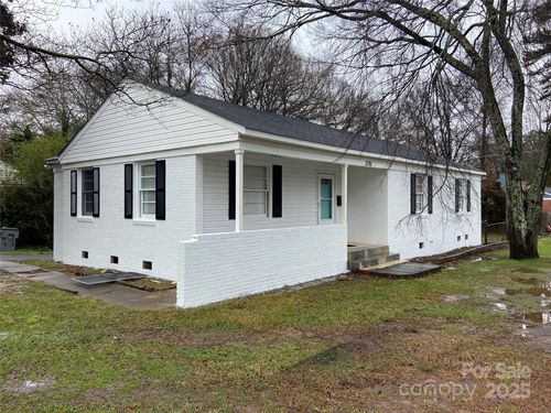 3701 Tipperary Pl, Charlotte, NC, 28215-3239 | Card Image