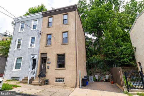 310 Burnside St, PHILADELPHIA, PA, 19128-3526 | Card Image