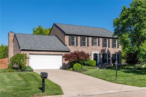 7531 Turtleback Dr, Dayton, OH, 45414-1773 | Card Image