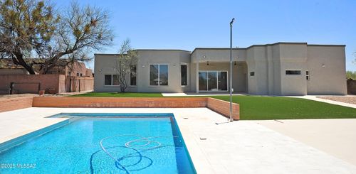 1515 E Kleindale Road, Tucson, AZ, 85719 | Card Image