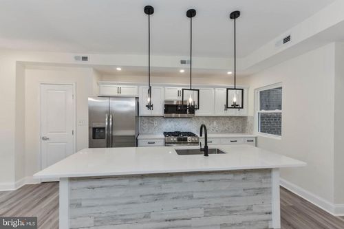 3108 Brighton St, BALTIMORE, MD, 21216-3809 | Card Image