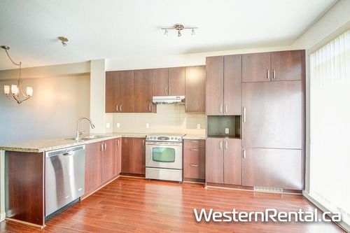 73-2729 158 St, Surrey, BC, V3Z1P4 | Card Image