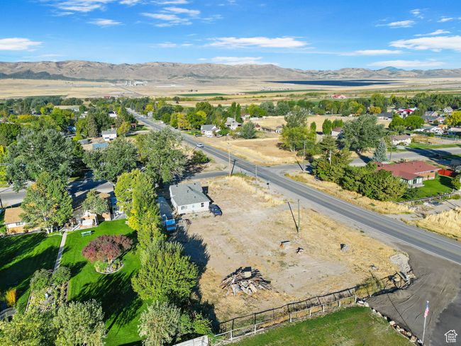 180 N 200 E, House other with 3 bedrooms, 1 bathrooms and 10 parking in Mona UT | Image 23