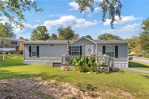 26 E Meadow Ln Sw, Conyers, GA, 30012-6401 | Card Image