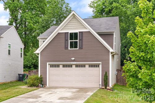 1631 Hooper Ct, Charlotte, NC, 28212-6388 | Card Image