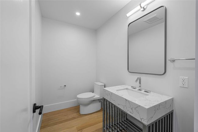 Half Bathroom | Image 20